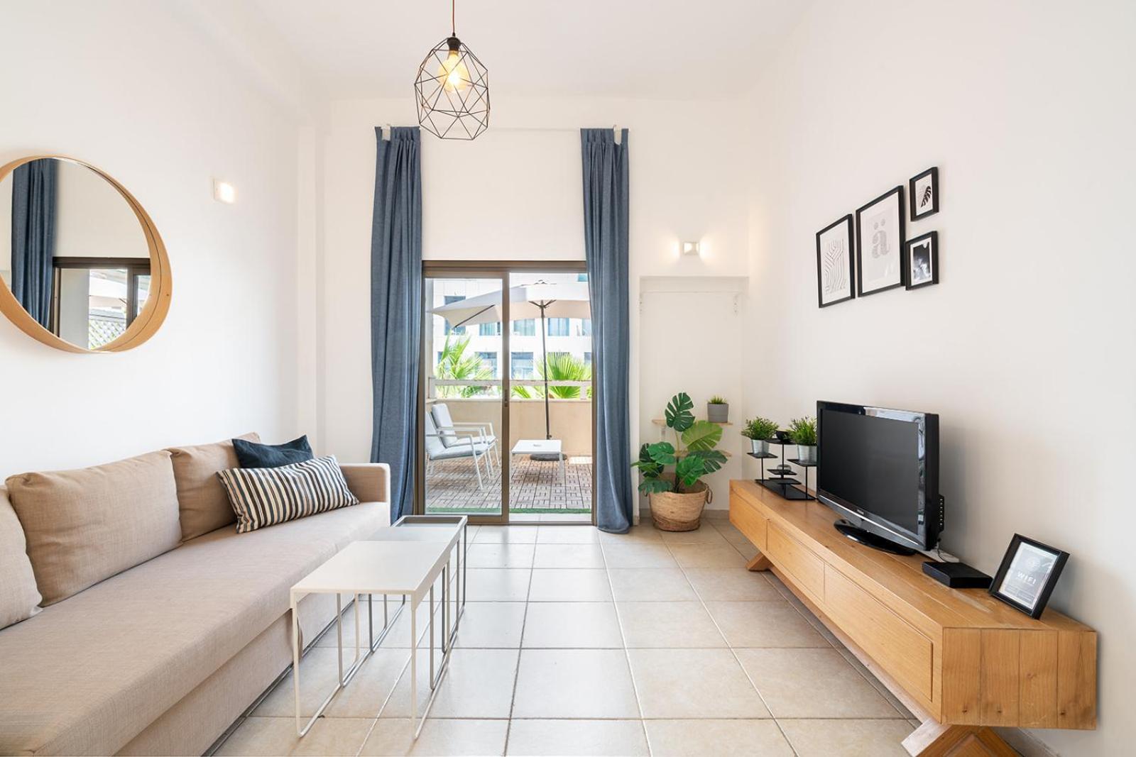 Yarkon - By Beach Apartments Tlv Тель-Авив Номер фото