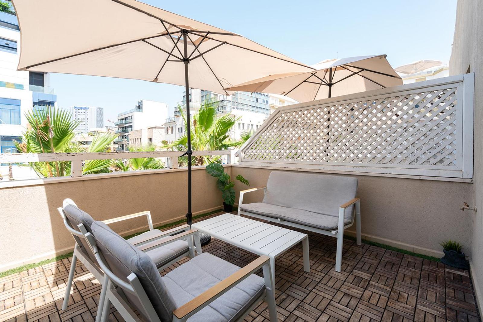 Yarkon - By Beach Apartments Tlv Тель-Авив Номер фото